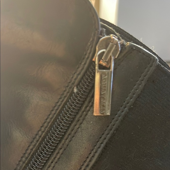 Aquatalia Shoes Black Leather Pull On Zip Knee High Boots - Picture 11 of 13